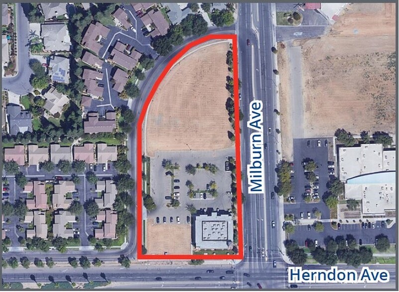 7005-7055 N Milburn Ave, Fresno, CA for lease - Building Photo - Image 3 of 5