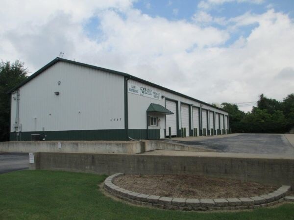 1117 W Pacific St, Springfield, MO for sale - Primary Photo - Image 1 of 1