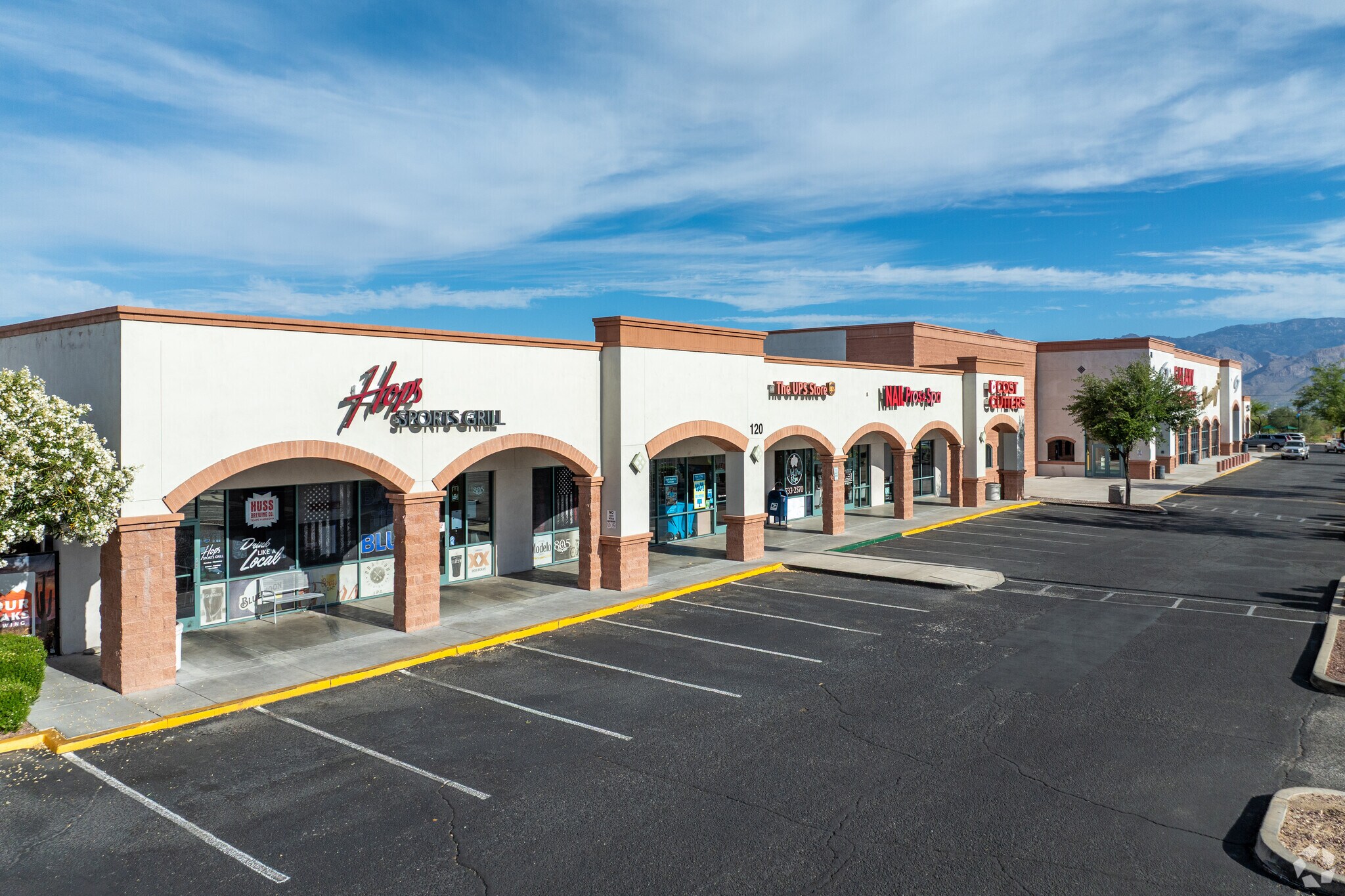 50-130 S Houghton Rd, Tucson, AZ for lease Primary Photo- Image 1 of 6