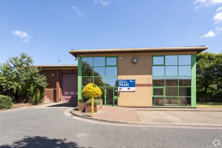 Lowfields Rd, Leeds, LS12 6HH Industrial for Lease