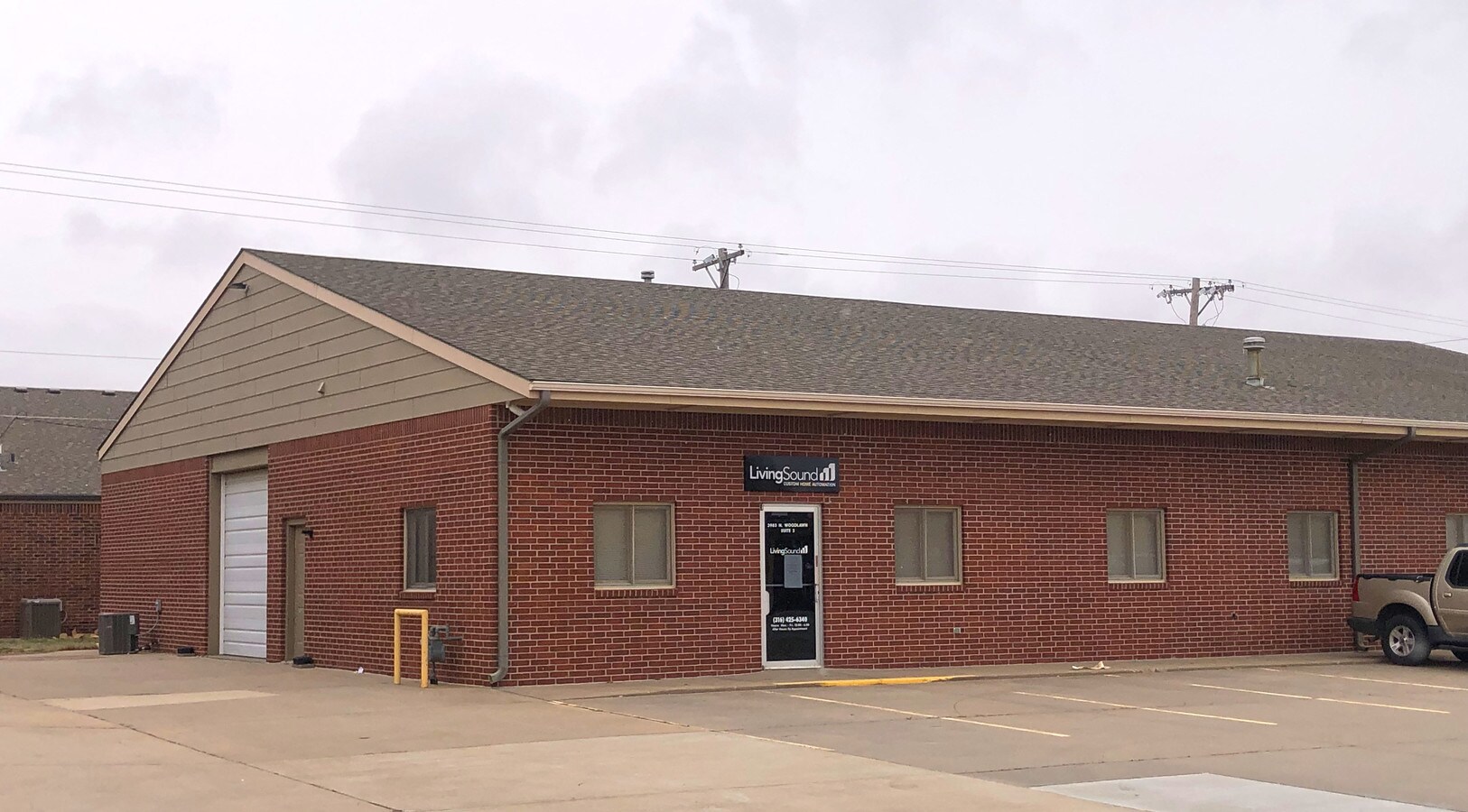 3983 N Woodlawn Ct, Bel Aire, KS 67220