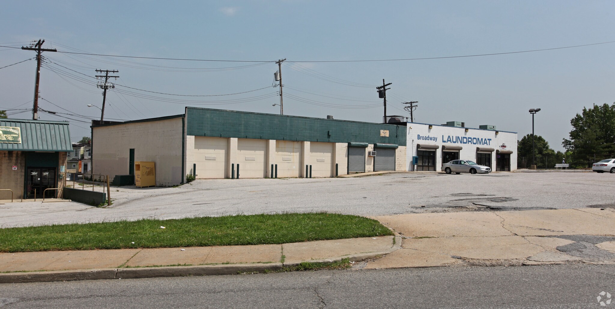 2027 N Broadway, Baltimore, MD for sale Primary Photo- Image 1 of 1