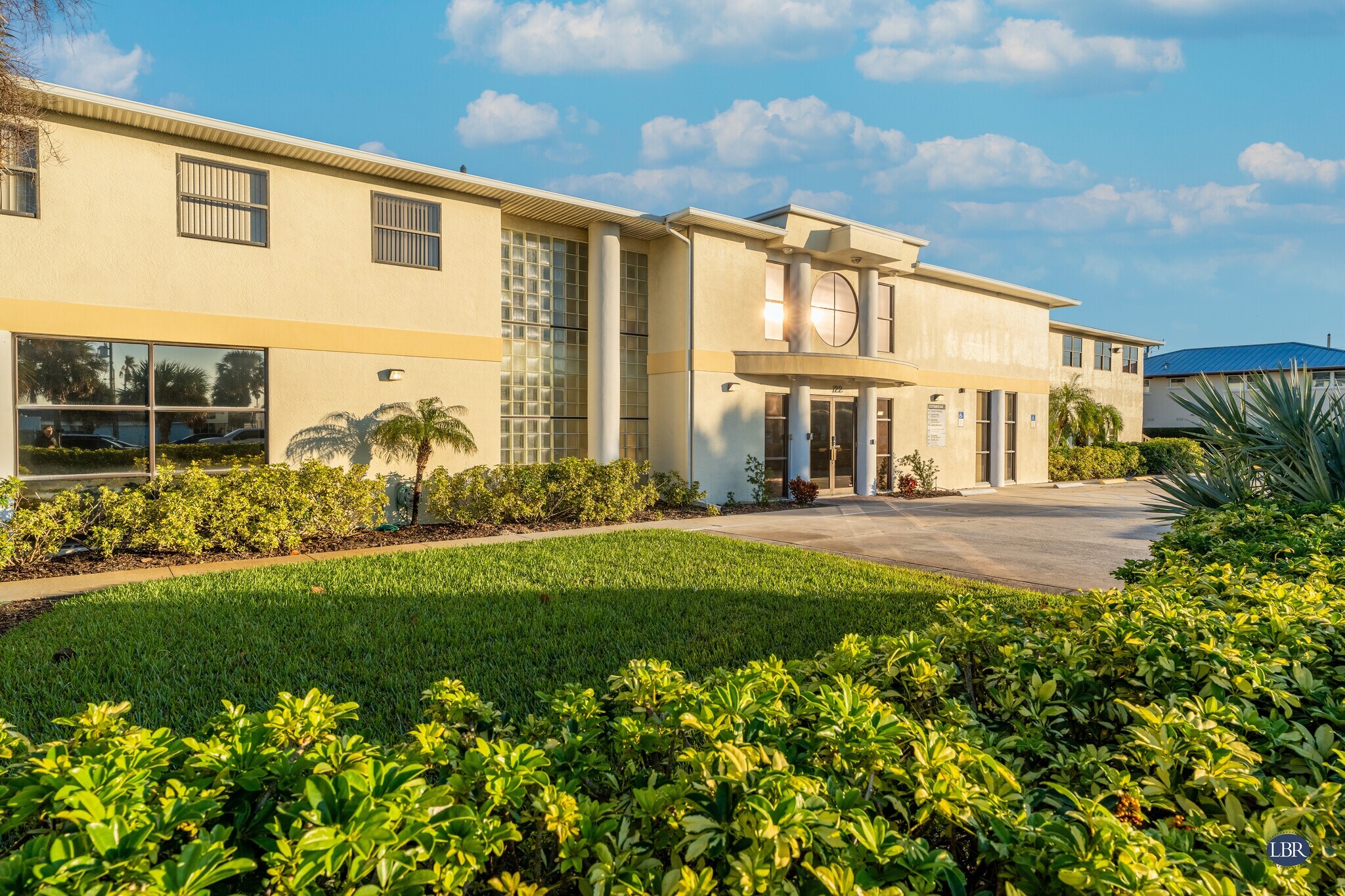 122 4th Ave, Indialantic, FL for lease Building Photo- Image 1 of 7