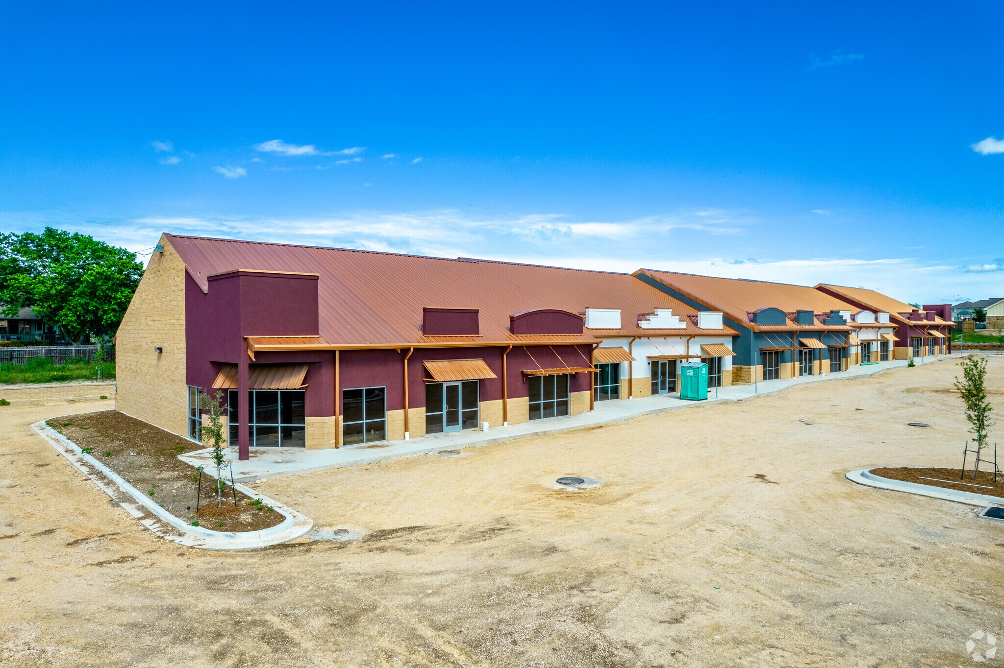 2009 S Walnut Ave, New Braunfels, TX 78130 Bentwood Shopping Centre