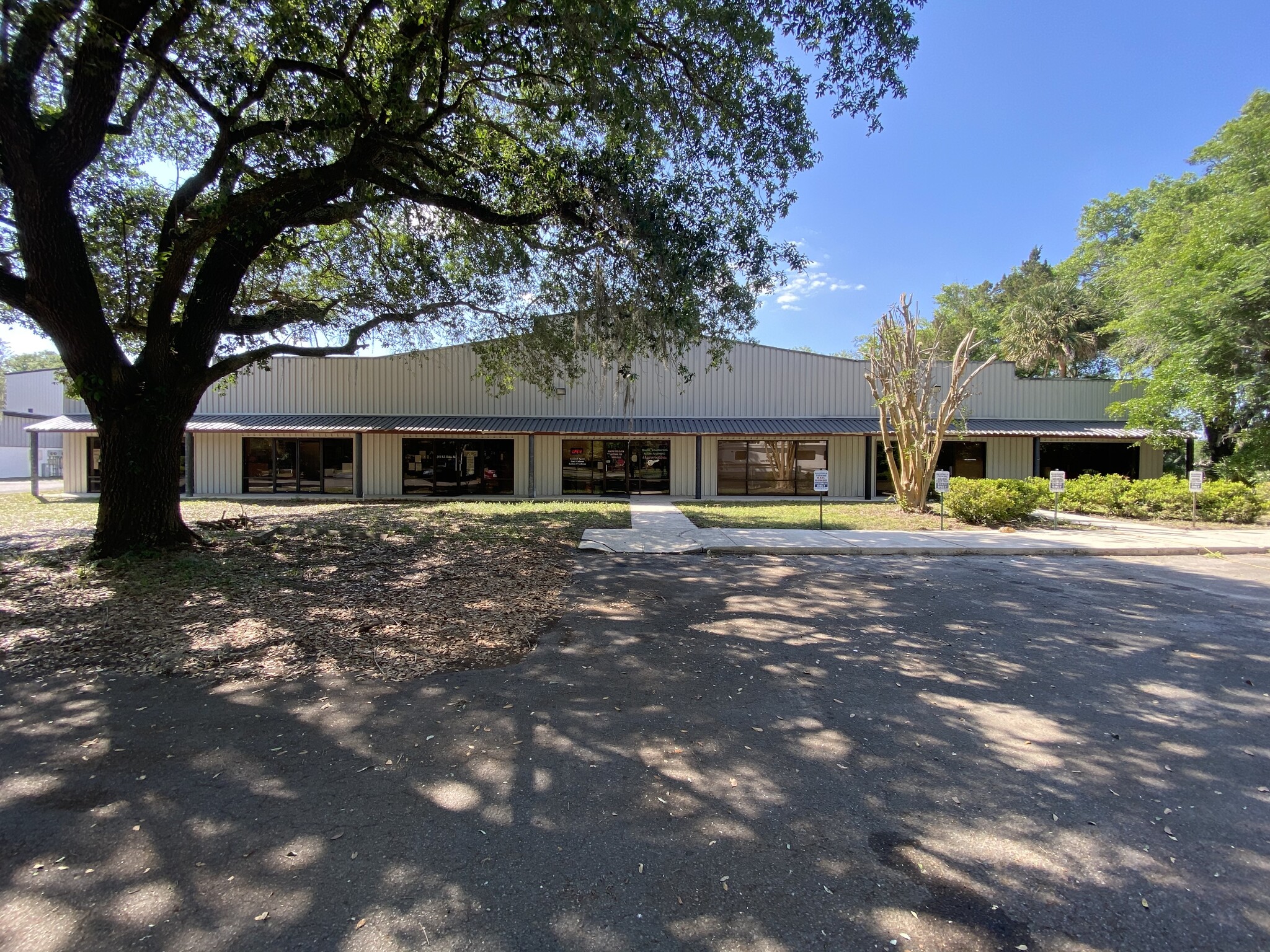 2408 NE Waldo Rd, Gainesville, FL for sale Primary Photo- Image 1 of 1