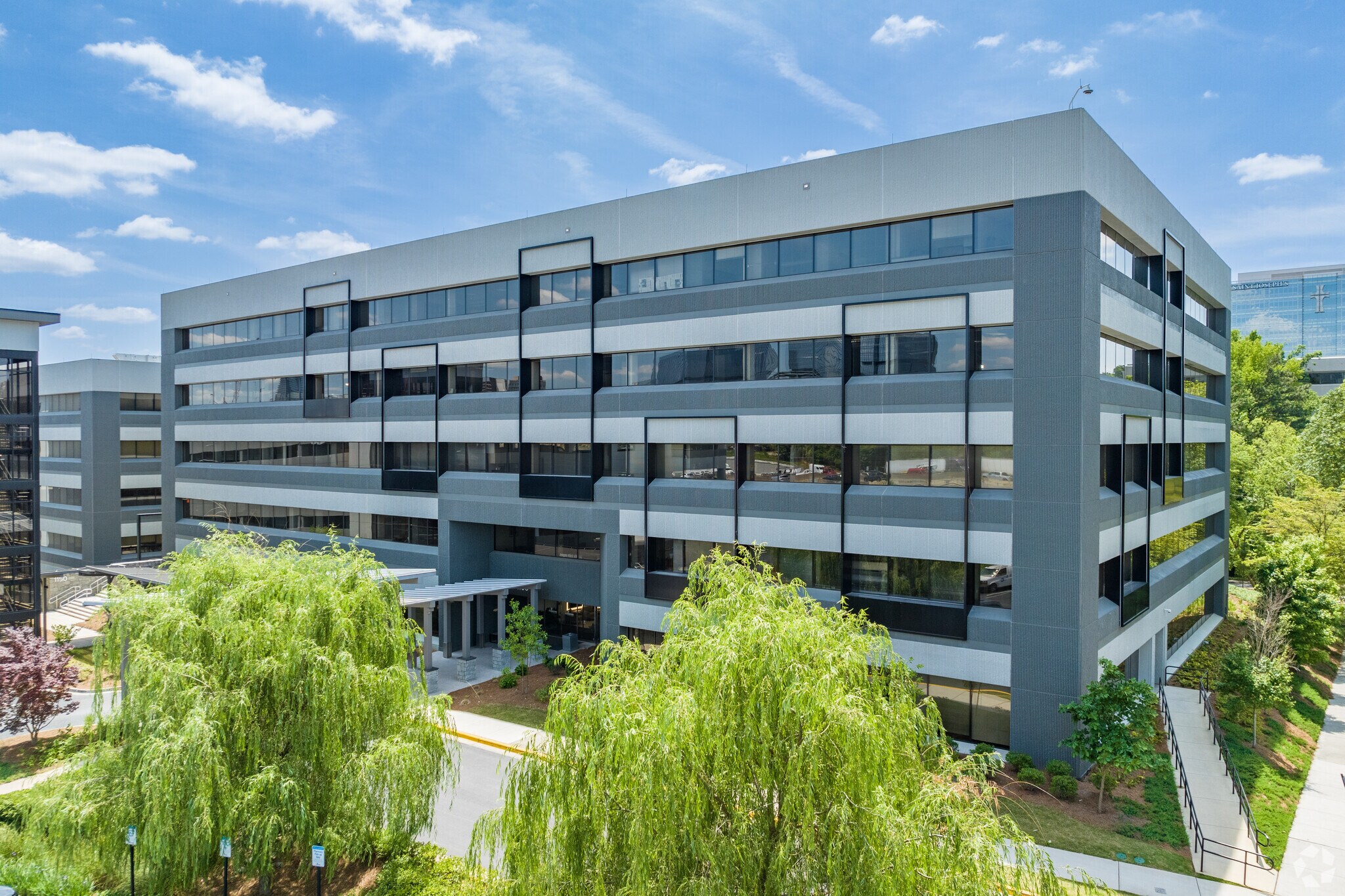 1100 Lake Hearn Dr NE, Atlanta, GA for sale Primary Photo- Image 1 of 1