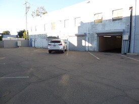 1107-1117 E Van Buren St, Phoenix AZ - Warehouse