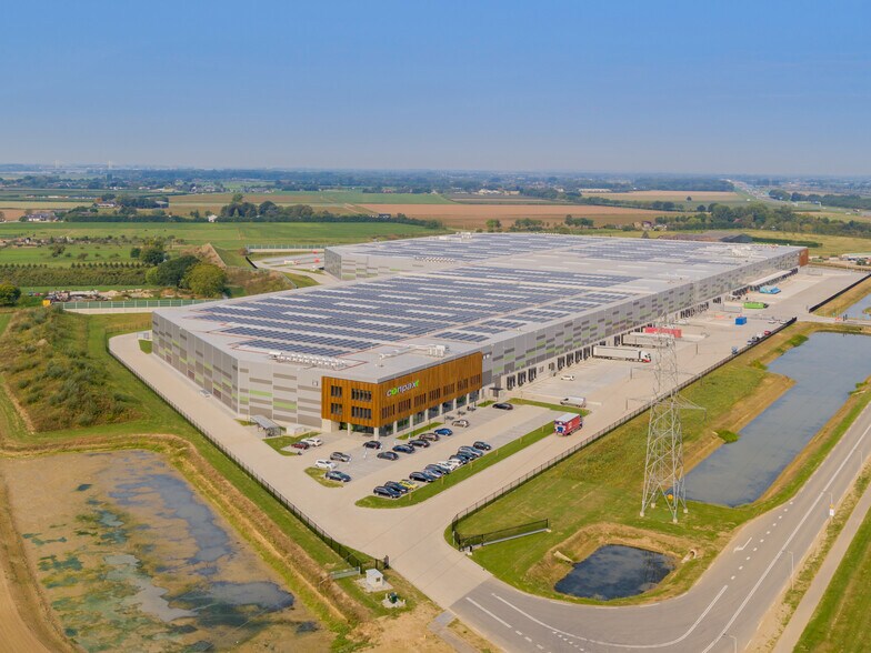 for lease - Building Photo - Image 3 of 4