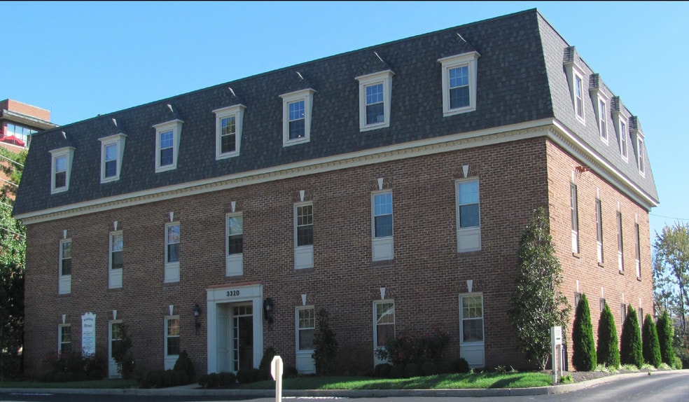 3320 Tates Creek Rd, Lexington, KY 40502