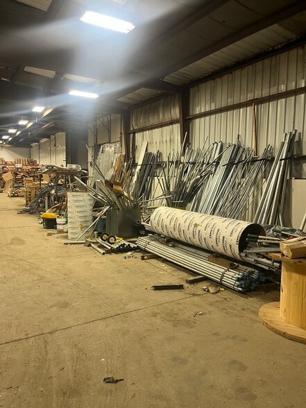 1200 21st Ave NE, Austin, MN for sale - Building Photo - Image 3 of 10