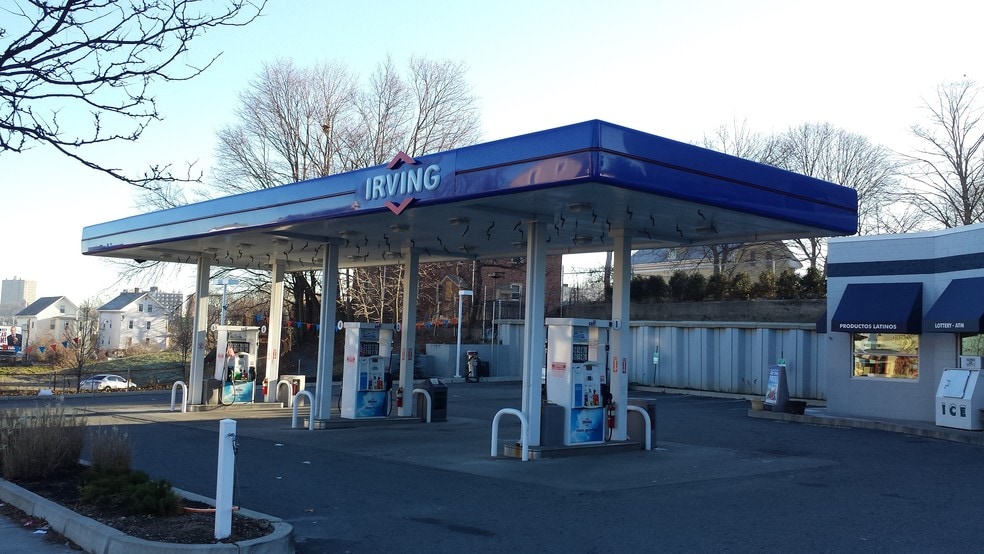 280 Plainfield St, Providence, RI 02909