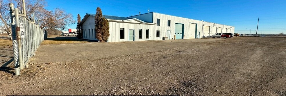 1803 8 St, Nisku, AB for lease - Primary Photo - Image 1 of 7