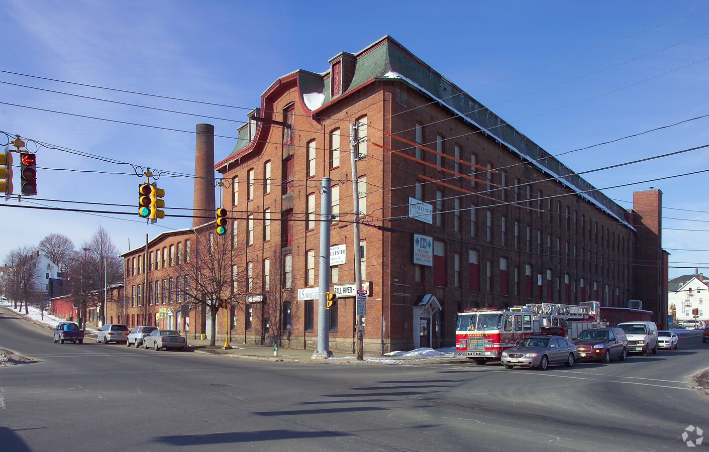 427 Plymouth Ave, Fall River, MA 02721