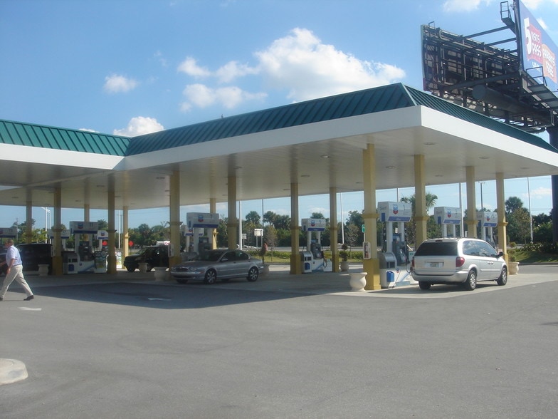 9141 Southern Blvd, Royal Palm Beach, FL for sale - Building Photo - Image 3 of 7