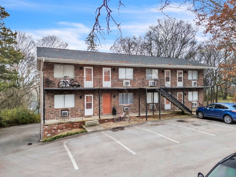 412 Watauga Dr, Knoxville, TN for sale - Building Photo - Image 2 of 22