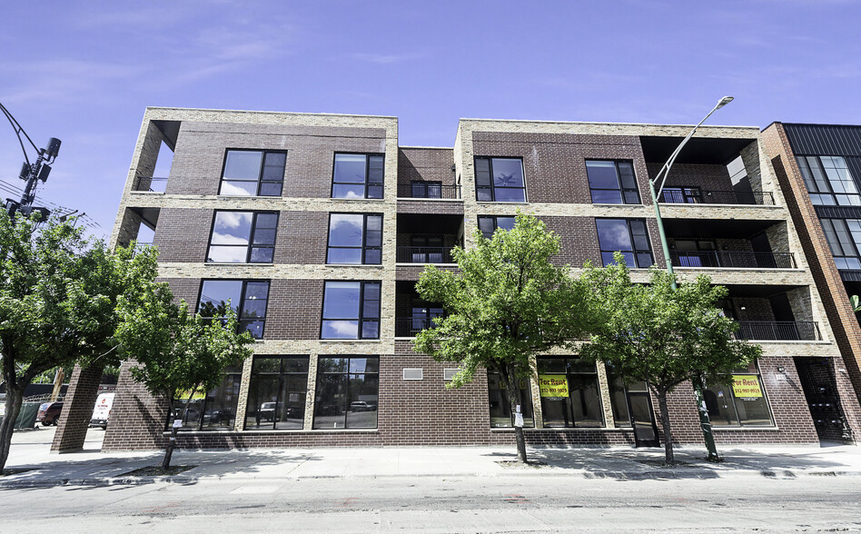 520 N Western Ave, Chicago, IL for sale - Building Photo - Image 1 of 1