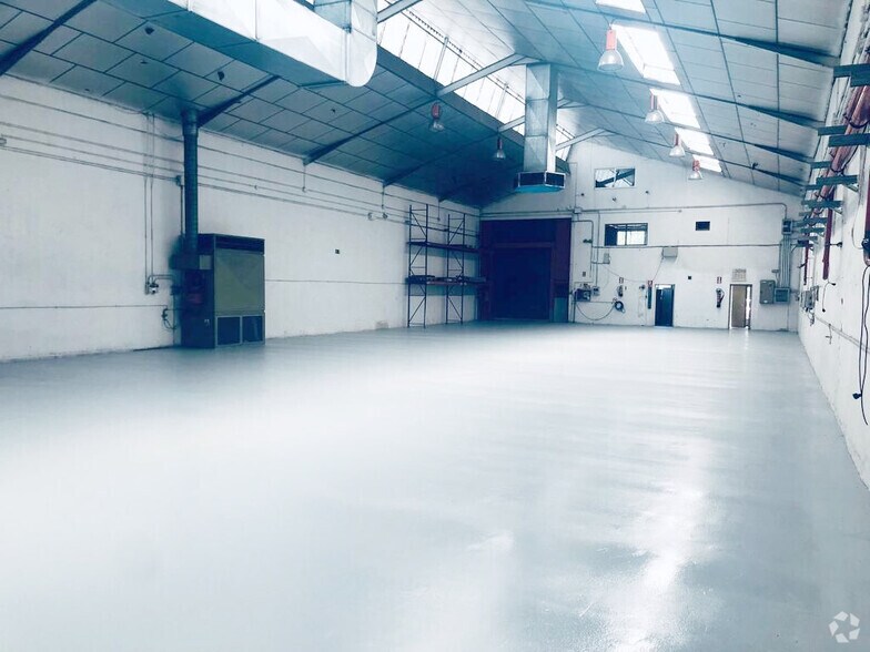 in San Fernando de Henares, Madrid for sale - Building Photo - Image 1 of 1