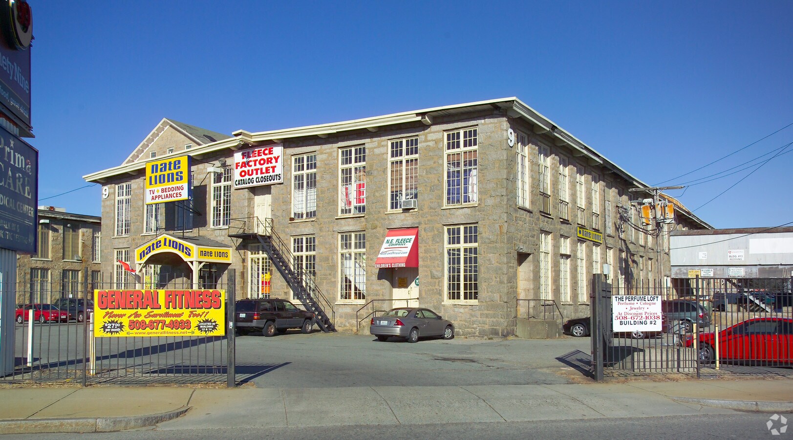 147 Plymouth Ave, Fall River, MA 02721