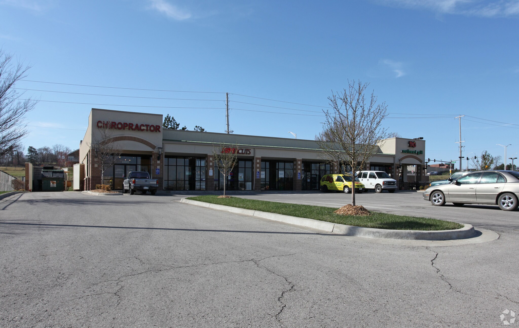 2222322235 W 66th St, Shawnee, KS 66226 Retail for Sale