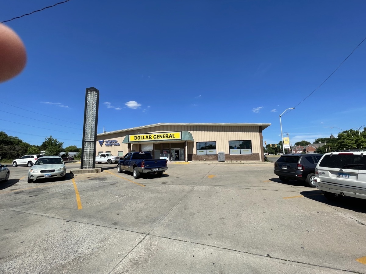 212 E Calhoun St, Macomb, IL for lease Building Photo- Image 1 of 9