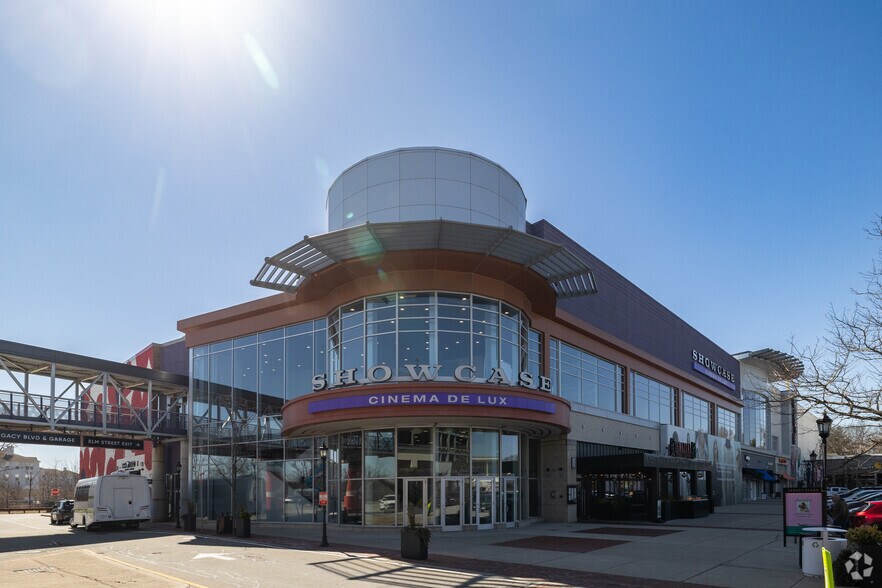 770 Legacy Plz, Dedham, MA for lease - Primary Photo - Image 1 of 4