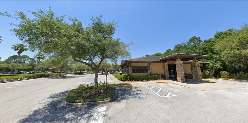 17050 Palm Pointe Dr, Tampa, FL for sale - Building Photo - Image 3 of 4