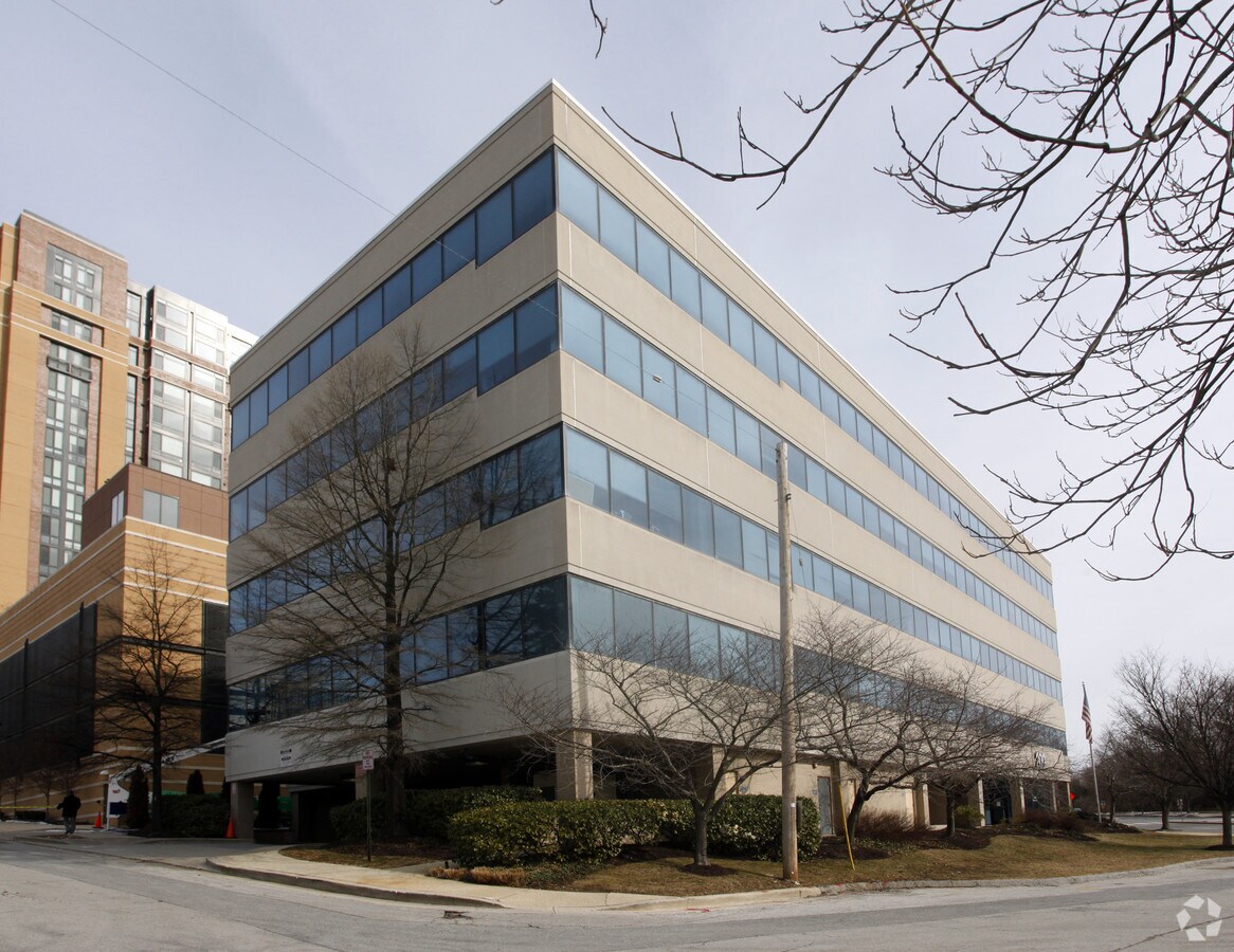 200 W Towsontown Blvd, Towson, MD, 21204 Office/Residential Property