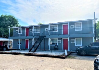 More details for 321 Blanks St, Seguin, TX - Multifamily for Sale