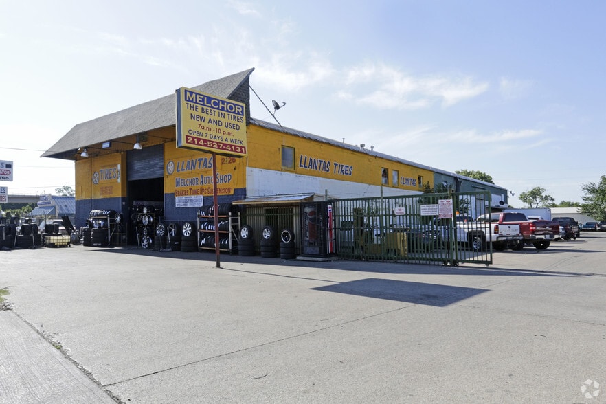 2726 Lombardy Ln, Dallas, TX for sale - Building Photo - Image 2 of 7