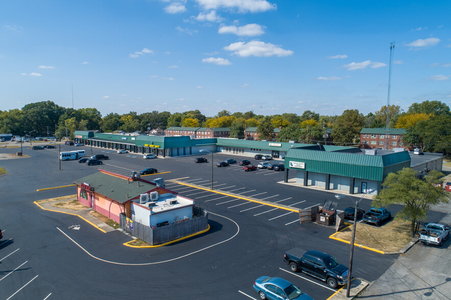 6016-6034 E 21st St, Indianapolis, IN for lease - Building Photo - Image 3 of 6