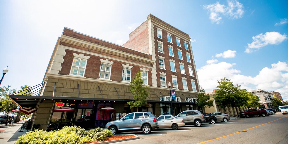 2501 14th St, Gulfport, MS for sale - Building Photo - Image 1 of 1