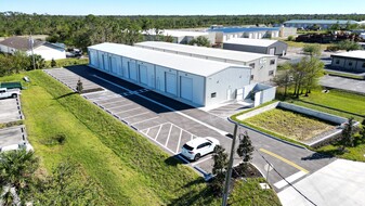 7440 Sawyer Cir, Port Charlotte FL - Warehouse