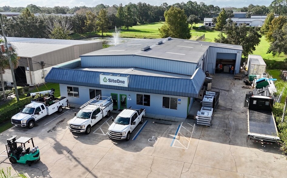 4305 St. John's Pky, Sanford, FL for lease - Building Photo - Image 2 of 7