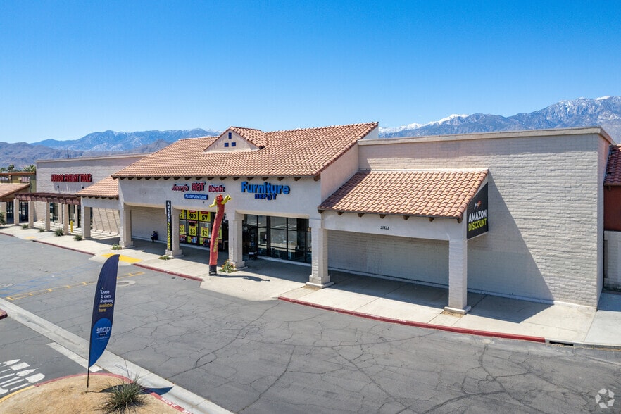 31833 Date Palm Dr, Cathedral City, CA for lease - Building Photo - Image 2 of 7