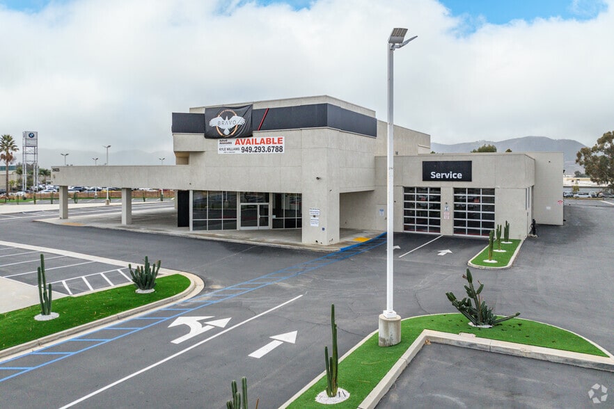 26825 Auto Mall Pky, Murrieta, CA for sale - Building Photo - Image 3 of 40