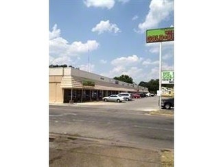 More details for 800 E Villa Maria Rd, Bryan, TX - Retail for Lease