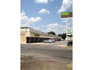 800 E Villa Maria Rd, Bryan, TX for lease - Building Photo - Image 1 of 17