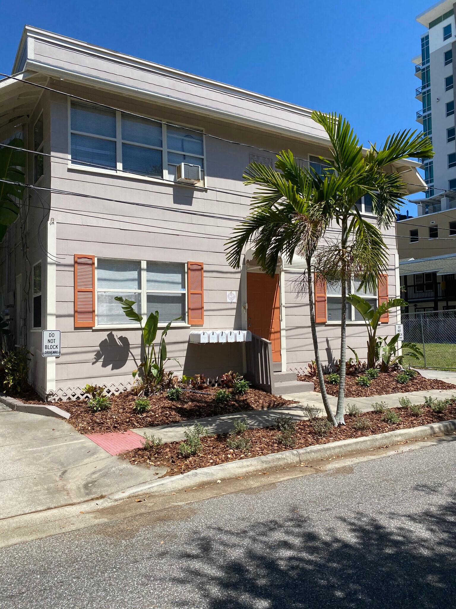 445 Delmar Ter S, Saint Petersburg, FL for sale Building Photo- Image 1 of 1