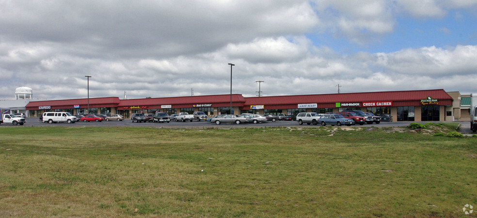 1651 W 7th St, Joplin, MO for lease - Building Photo - Image 3 of 7