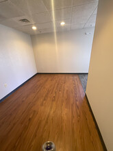 1718-1720 NW Peachtree St, Atlanta, GA for lease Interior Photo- Image 1 of 3