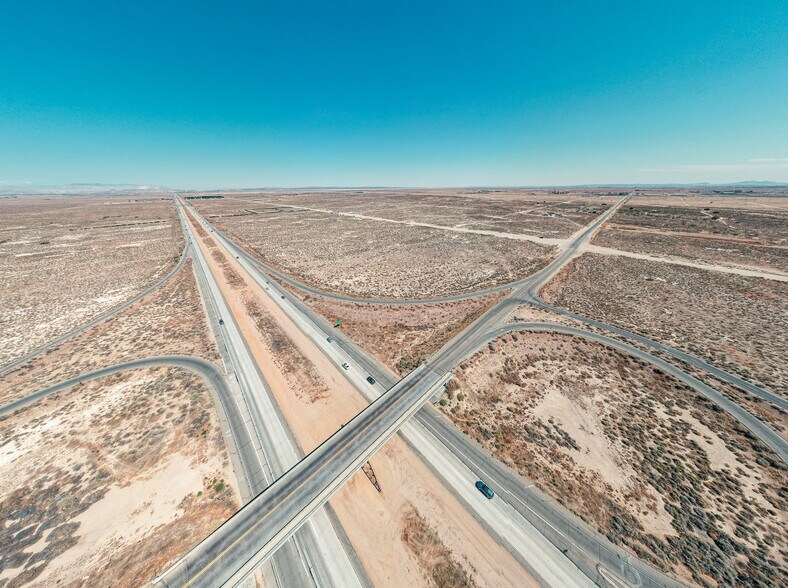 NE Corner I-14 & G Ave, Lancaster, CA for sale - Building Photo - Image 3 of 5