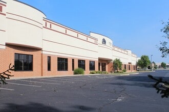 10521 Millington Ct, Blue Ash, OH for lease Building Photo- Image 2 of 4