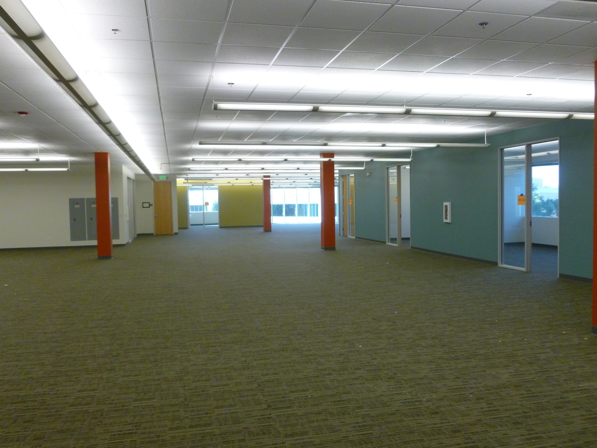 5401 Old Redwood Hwy, Petaluma, CA for lease Interior Photo- Image 1 of 3