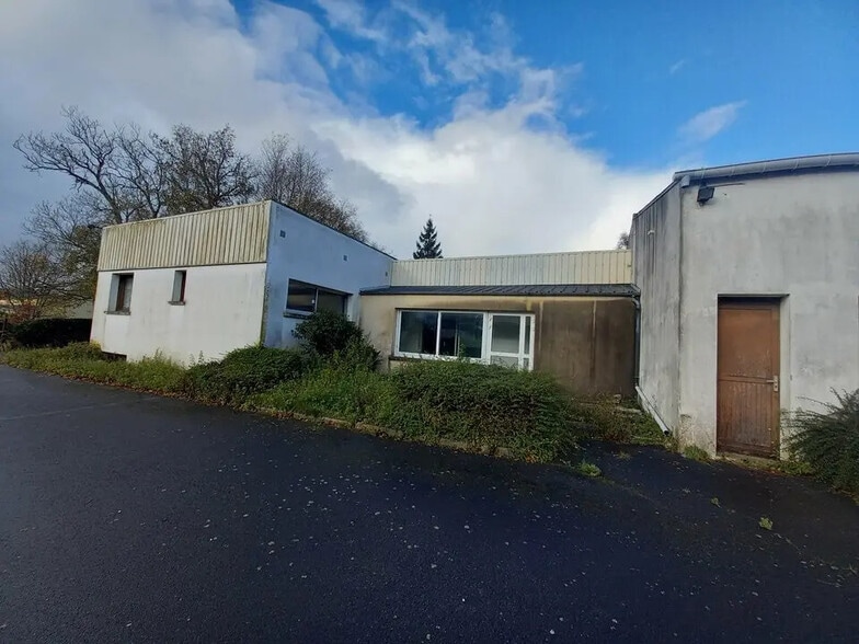 Flex in Bayeux for sale - Building Photo - Image 3 of 13