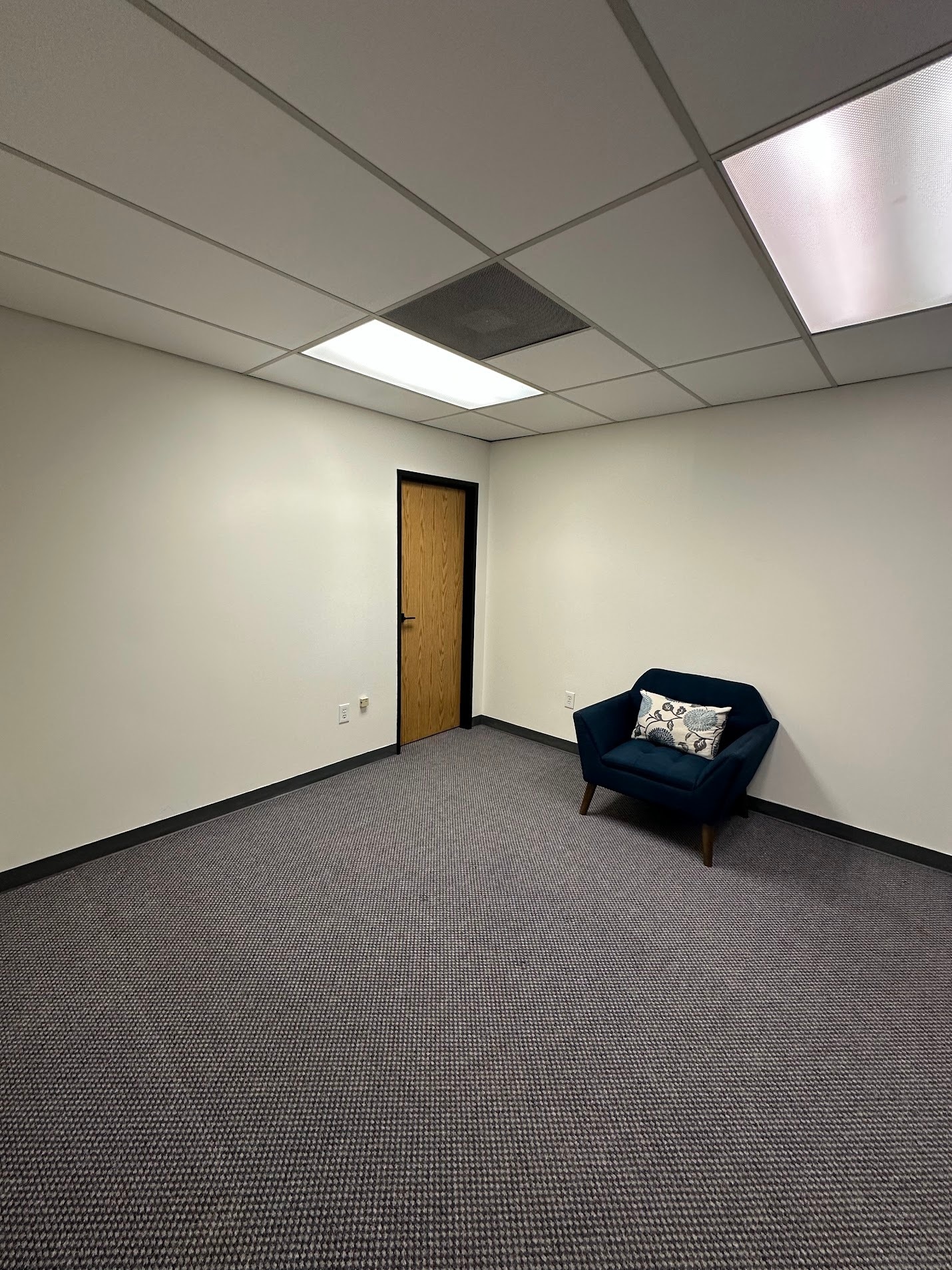 271 US Highway 46, Fairfield, NJ for lease Interior Photo- Image 1 of 4