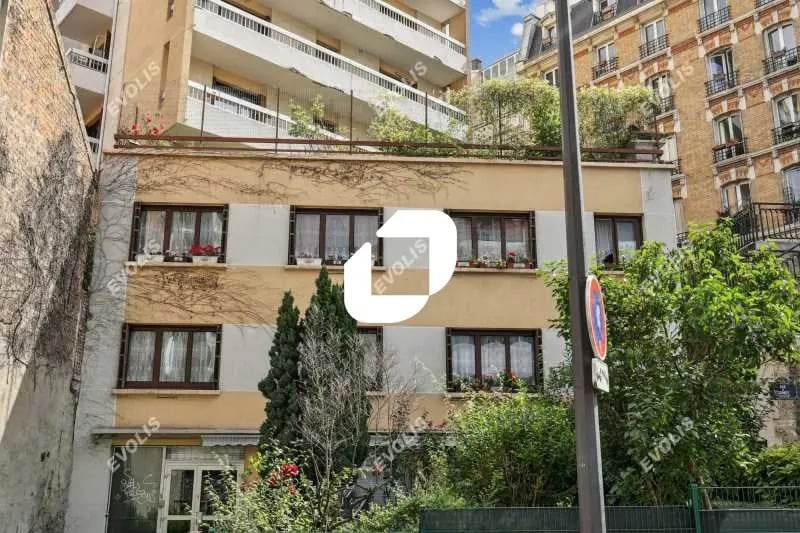 Office in Paris for lease Building Photo- Image 1 of 21