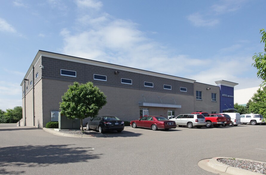 9633 85th Ave N, Osseo, MN for sale - Primary Photo - Image 1 of 1