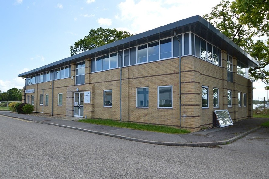 South East Sector, Hurn for sale - Primary Photo - Image 1 of 1