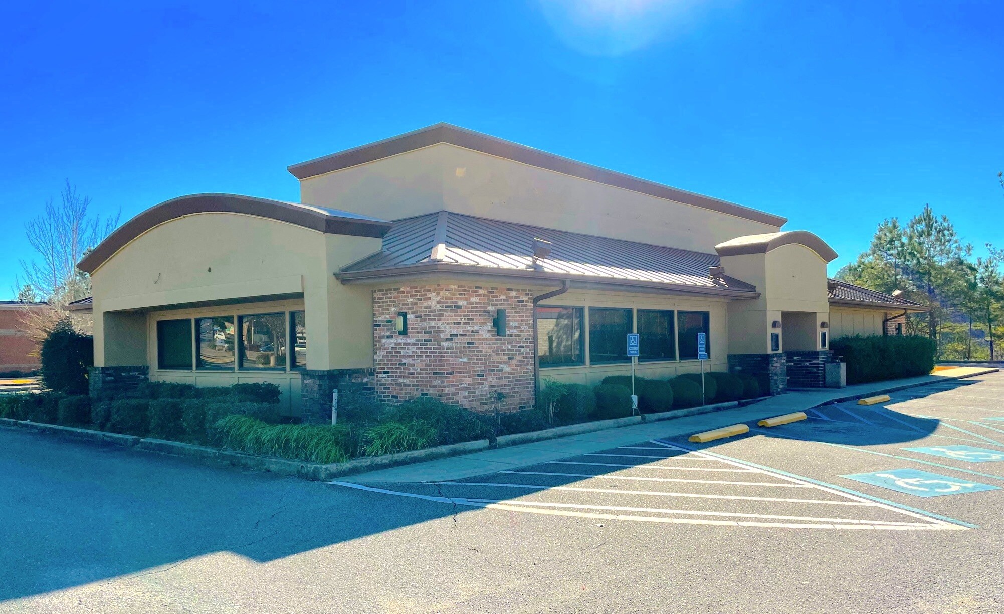 2815 N Hill St, Meridian, MS for sale Building Photo- Image 1 of 1