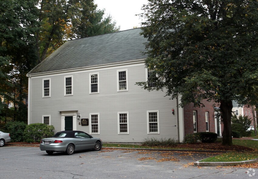 45-49 Junction Sq, Concord, MA for sale - Primary Photo - Image 1 of 1